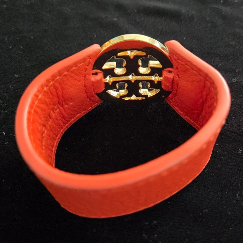 Tory Burch Reva Logo Cuff Bracelet Orange Wide Leather Double‎ Snap Wrap